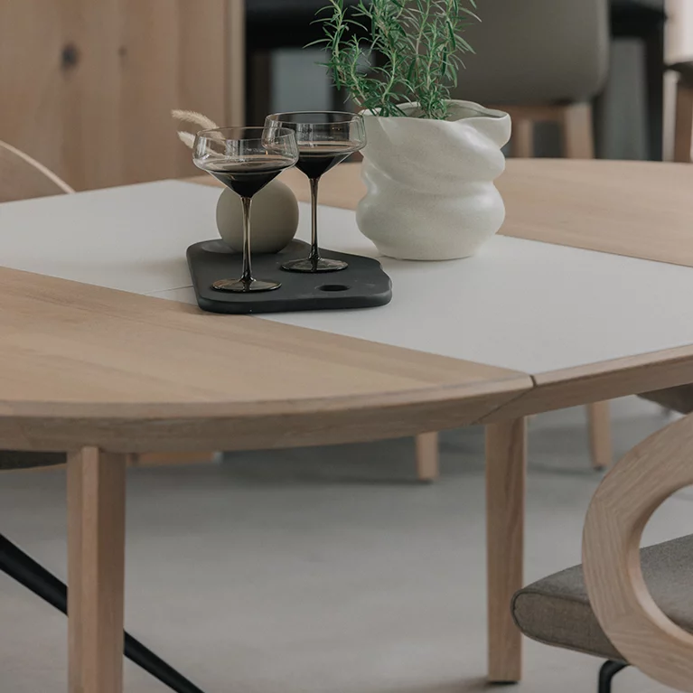 extendable, round miró wooden dining table in walnut with integrated turntable