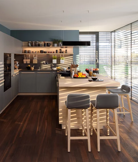 cera line solid wood kitchen in oak white oil with bar top and ark bar stools