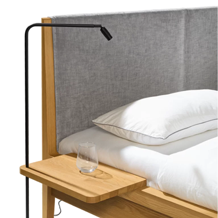 mylon Bett mit Nachtkonsole und Polsterhaupt in Eiche massiv