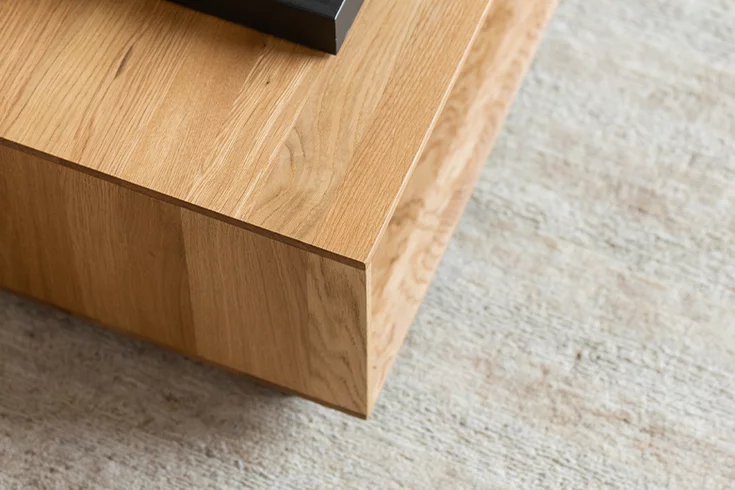 lux Wohnzimmertisch mit Stauraum und Schublade aus Echtholz Eiche, Detailbild