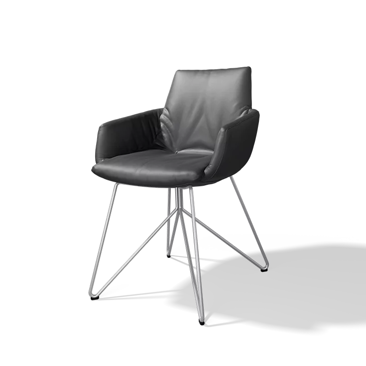 elegant lui léger chair in leather with shiny wire frame