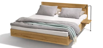 Massivholzbett mit Nachttischkonsole times Bett aus Massivholz Eiche Wild mit Holzkonsole samt Beleuchtung als Nachttisch