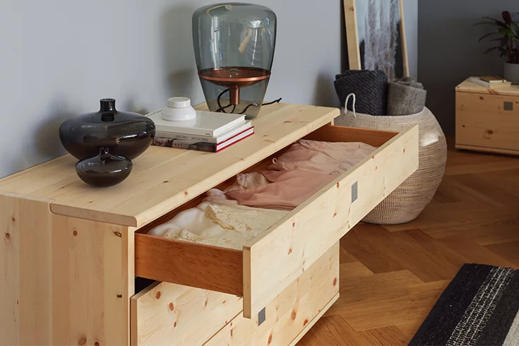 drawer chest nox in swiss pine not oiled