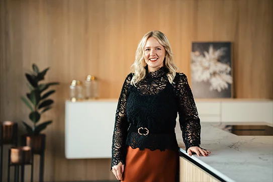 Store manager and interior designer Lisa Zvetolec from TEAM 7 Luxembourg