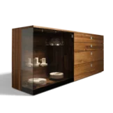 edele Anrichte nox in Nussbaum massiv mit Glasfront