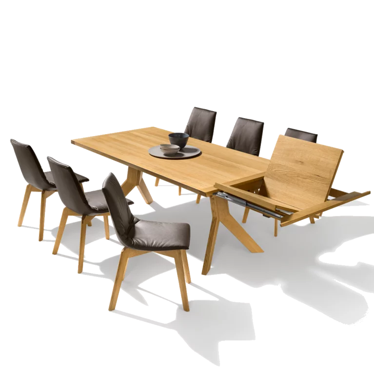 yps extendable dining table in solid oak with elegant lui chairs