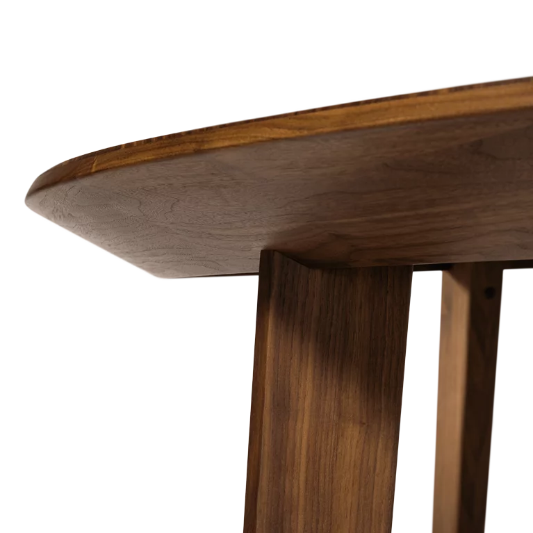 extendable, round miró dining table in walnut wood, detailed view