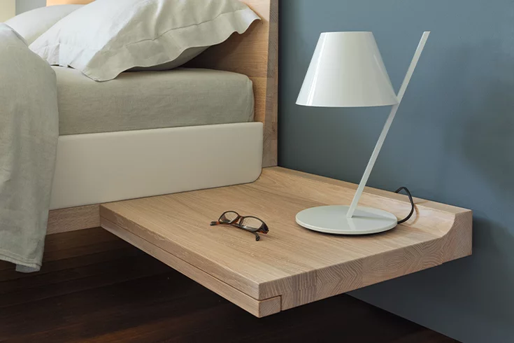 riletto bedside table wood console in solid oak white oil, detailed view