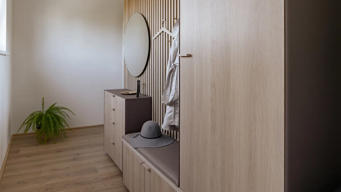cubus pure wardrobe in white oak oil with colored glass and leather elements