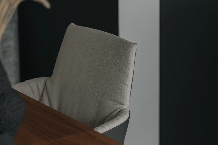 comfortable upholstered chair lui léger, detailed view