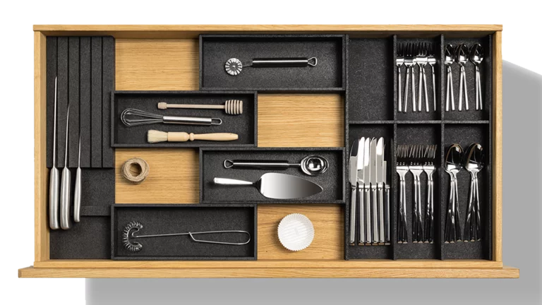 Interior with oak drawer and OrganiQ drawer divider