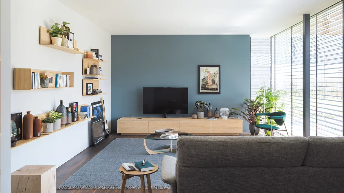 modern living room with filigno wall unit, wall shelf and juwel coffee table in oak white oil