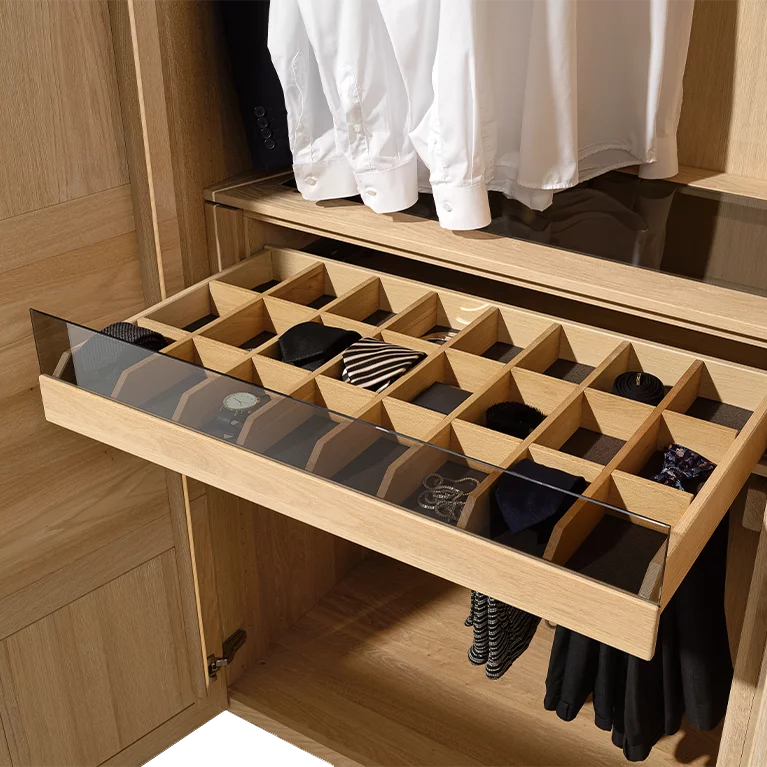 Large interior design variety made of wood Wardrobe system with great interior design variety in natural wood