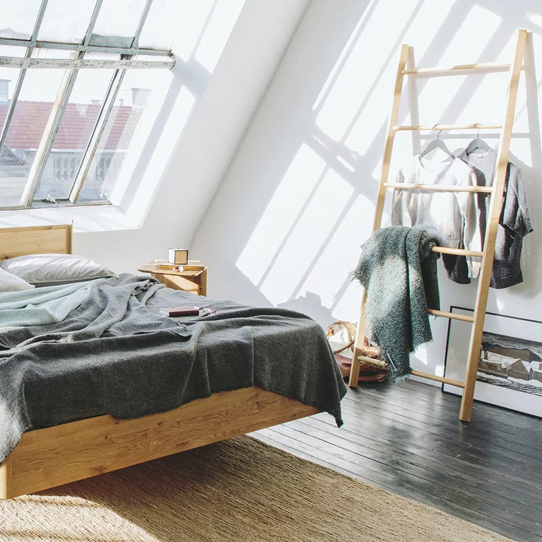 praktische italic Leiter in eiche mit dem times Bett in Eiche Wild