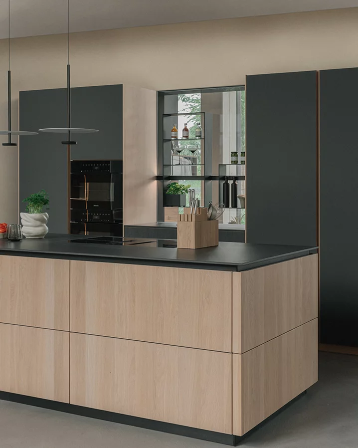 pur wooden kitchen in solid oak white oil with coloured glass graphite grey matt and sign niche element