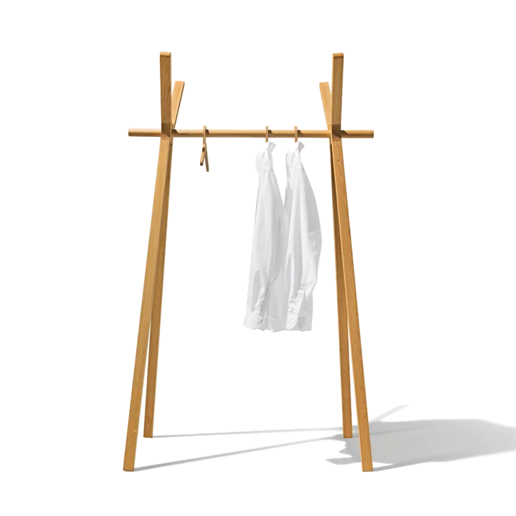 Kleiderständer hood+ mit Kleiderbügel aus formstabiler 3-Schicht-Platte in Eiche