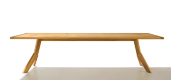 yps dining table in solid oak, side view