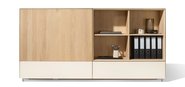 cubus pure Sideboard mit Schiebetür in Eiche Weißöl und Farbglas