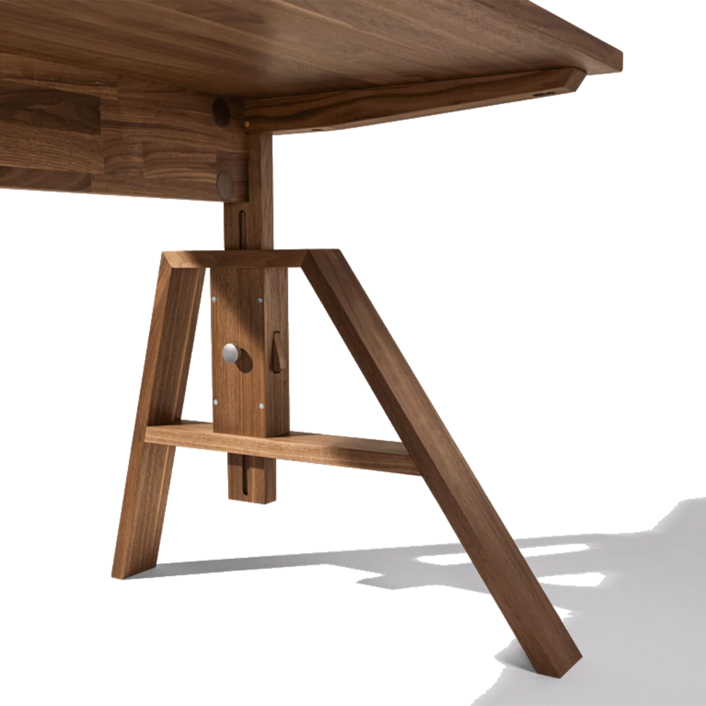 eleganter Schreibtisch atelier mit manueller Höhenverstellung in Nussbaum, Detailansicht