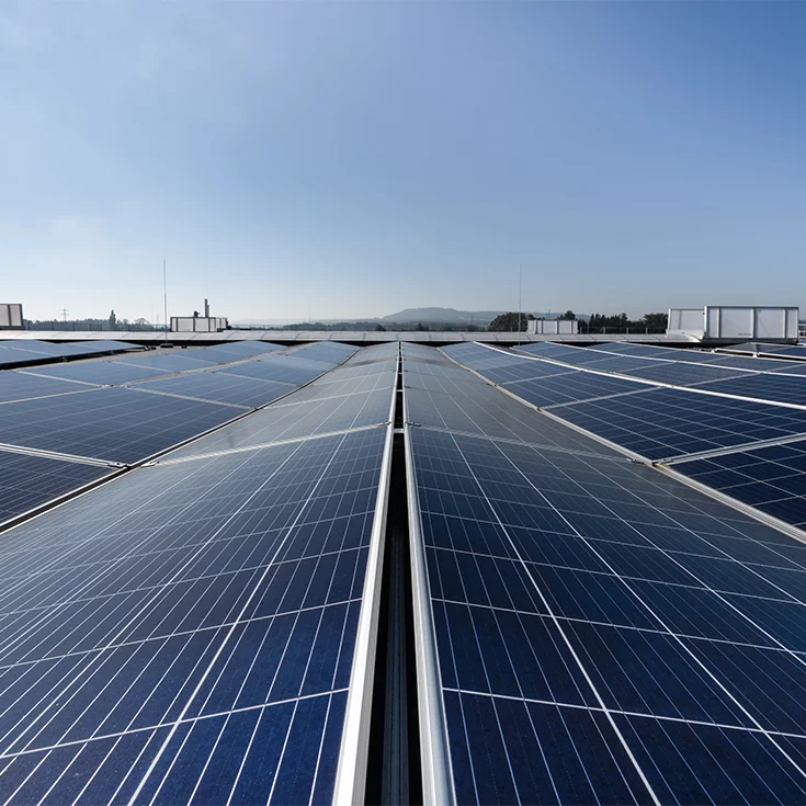 Öko-Strom aus PV-Anlangen auf der TEAM 7 Welt, der Energiezentrale und den Fertigungshallen